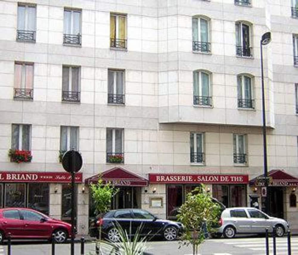 Hotel Briand Devient Hotel Ipl Леваллуа-Перре Екстер'єр фото